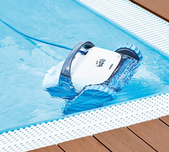 Bazénové vysavače: Perfektní řešení pro čistotu vašeho bazénu